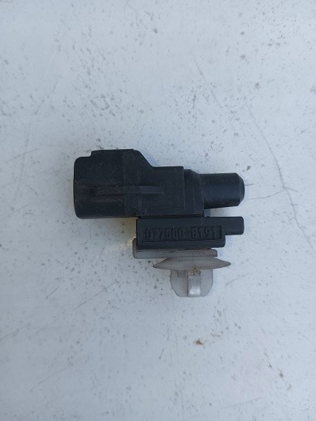 Toyota corolla e12 Yaris Aygo Prius Auris czujnik temperatury zewnetrznej