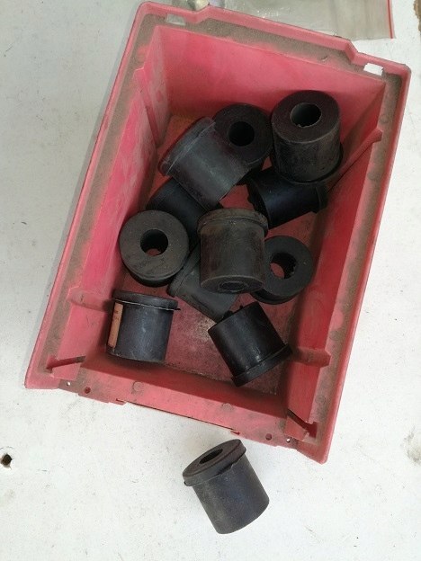 Warszawa nysa zuk polonez truck tuleja resora