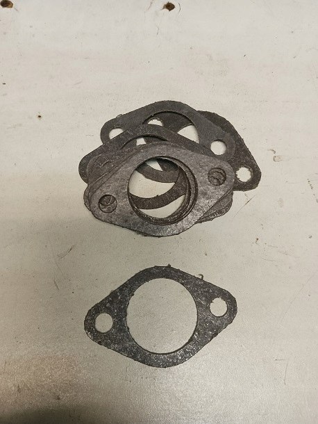 ZUK NYSA WARSZAWA STAR 660 uszczelka gaznika