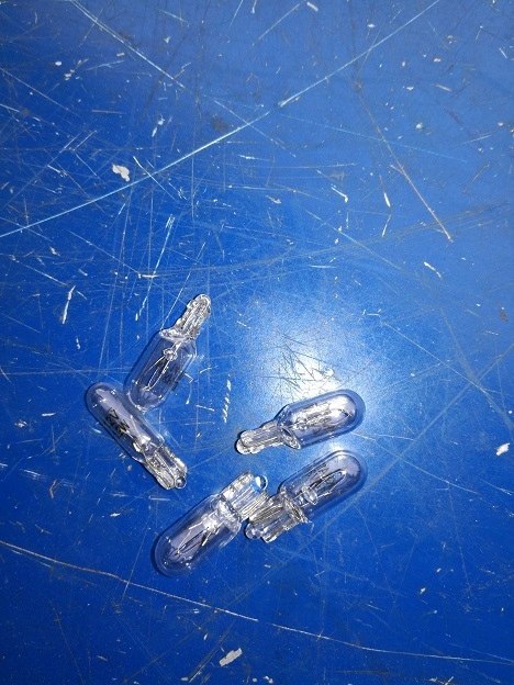 Daewoo lanos zarowka zestawu wskaznikow 3W