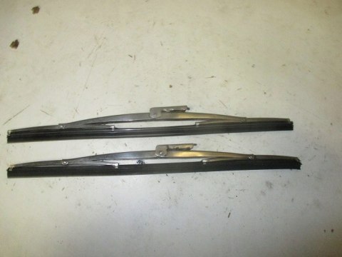 Fiat 125p , 126p pioro wycieraczek
