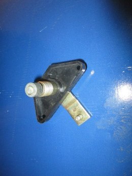 Fiat 125p kombi os silniczka wycieraczek