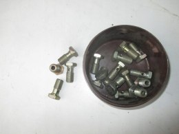 Fiat 125p polonez zuk nysa sruba zaworu serwa