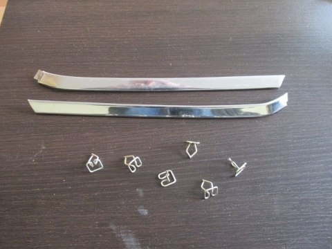 Fiat 125p spinka listwy slupka 1szt