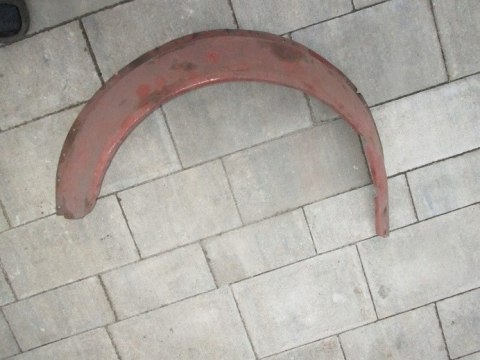 Fiat 126p nadkole tylne prawe