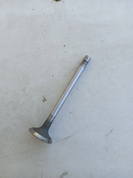 Fiat 126p zawory zawor ssacy 600