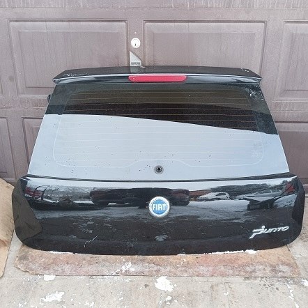 Fiat grande punto klapa bagażnika