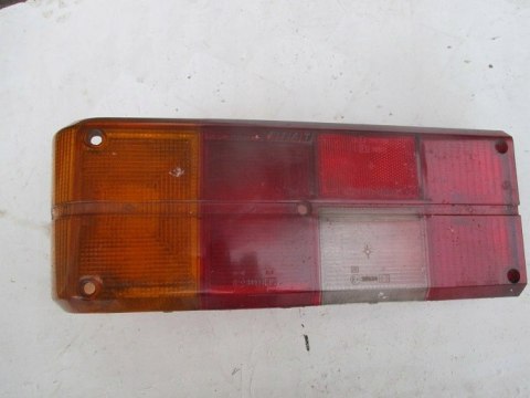 Fiat regata lampa tylna klosz