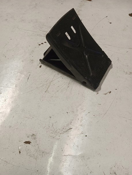 Klin pod kolo samochodu metalowy skladany 1szt