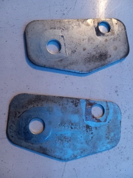 Opel Vectra meriva astra zafira podkladka rygla 2szt