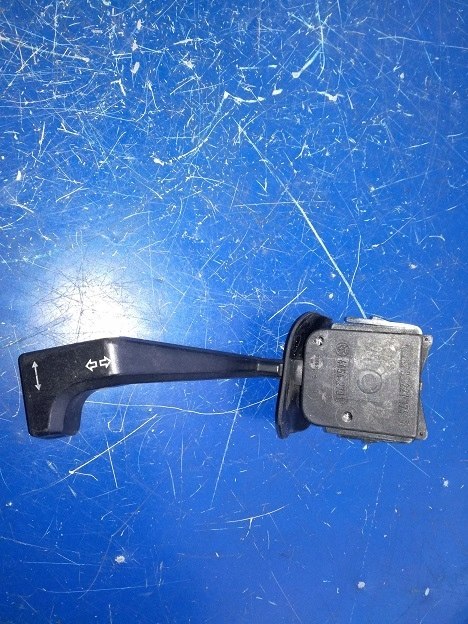 Opel kadett przelacznik kierunkowskazow