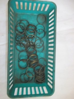 Polonez sprezynka zamka schowka deski rozdzielczej