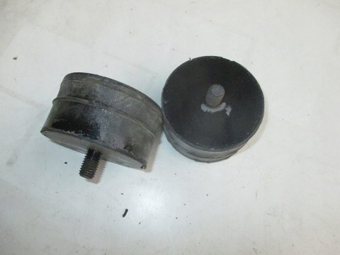 Skoda 100s poduszka silnika 2szt