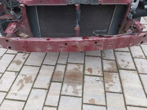 Toyota corolla e12 belka zderzaka przednia