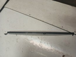 Toyota corolla e12 slupek prowadnica szyby drzwi tyl lewy