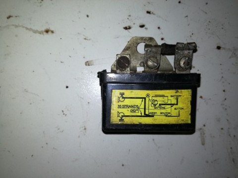 Trabant wartburg przekaznik 6V