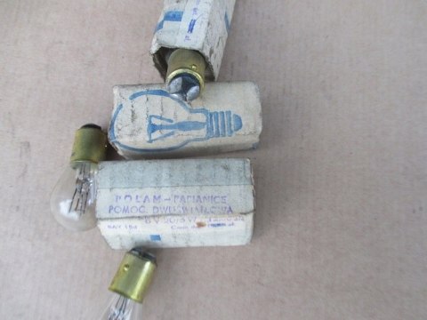 Trabant wartburg zarowka 6V