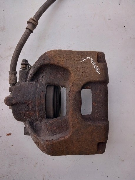 ZACISK HAMULCOWY LEWY OPEL VECTRA C 1.9 CDTI